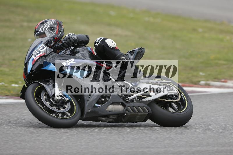 /30 27.07.2026  Dunlop Ride und Test Day ADR/Gruppe rot schnell/185